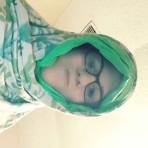 Meet your Posher, Abigail letts